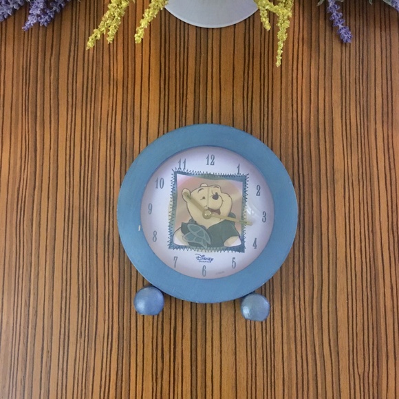 ‼️SOLD‼️Vintage Winnie the Pooh Works Round Clock - Picture 10 of 10